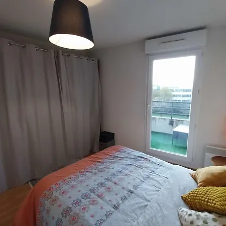 아파트 Charming T3 With Balcony Near